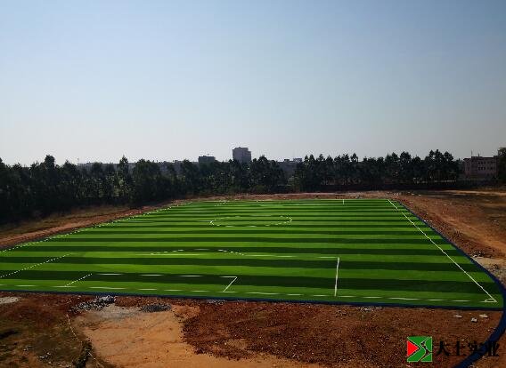 塑膠跑道施工前