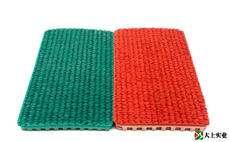 預(yù)制型橡膠跑道