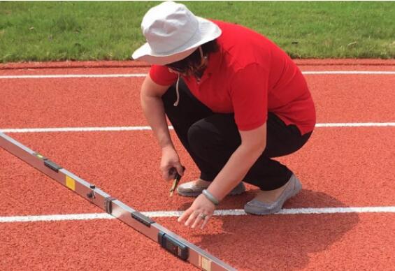 惠陽路分校運(yùn)動(dòng)場塑膠跑道工程竣工報(bào)告