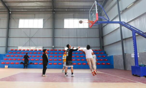 林口鎮(zhèn)林光村新建一個籃球場！