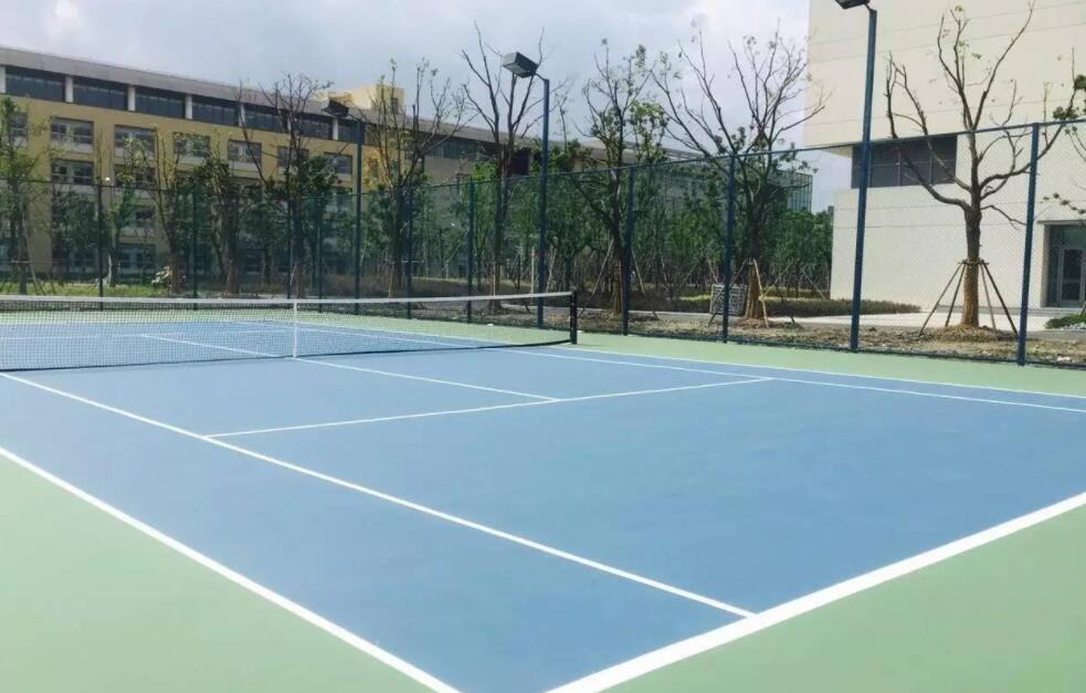 硬地丙烯酸網(wǎng)球場