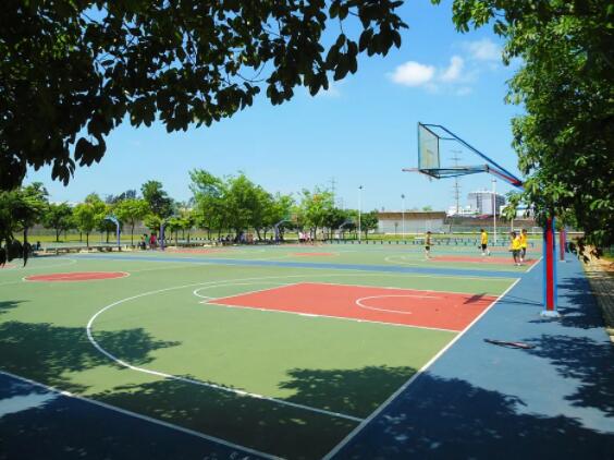 硅PU籃球場(chǎng)