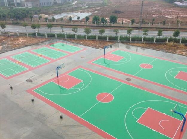 做一個(gè)籃球場(chǎng)多少錢?