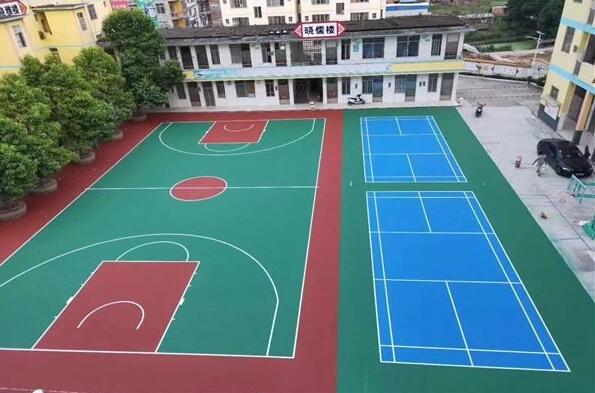 硅pu籃球場(chǎng)價(jià)格多少錢一平方？