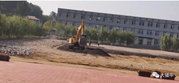 施工繼續(xù)進(jìn)行中