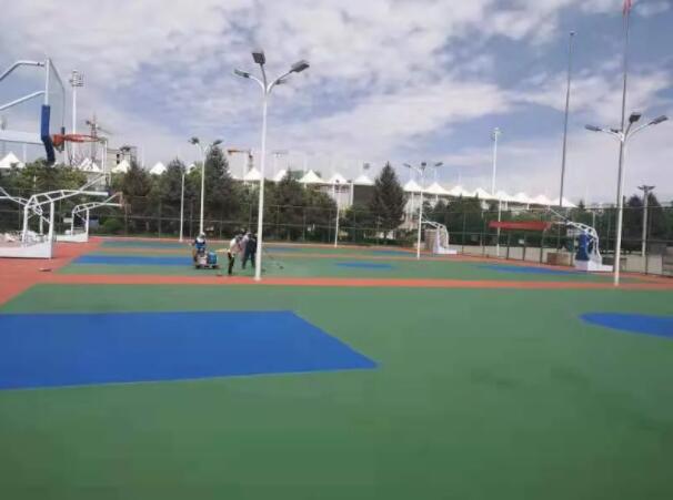 籃球場(chǎng)面層施工