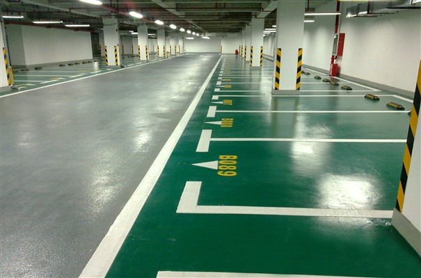 地下車庫(kù)環(huán)氧地坪漆